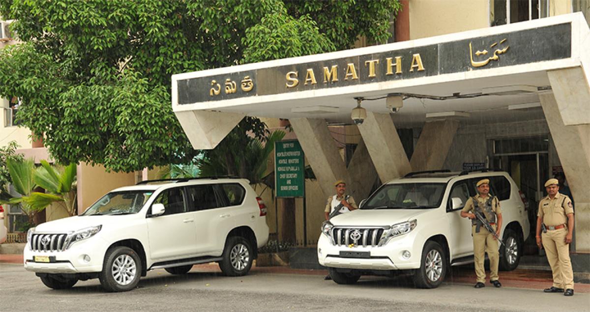 CM’s convoy gets 4 more sleek SUVs